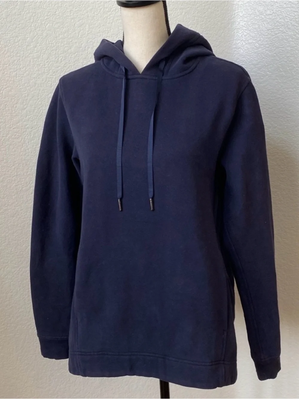 lululemon athletica Navy Pullover Hoodie
